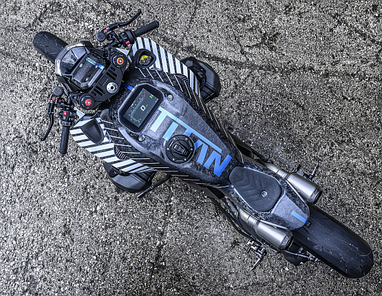 BMW R 1300 R Titan top.web