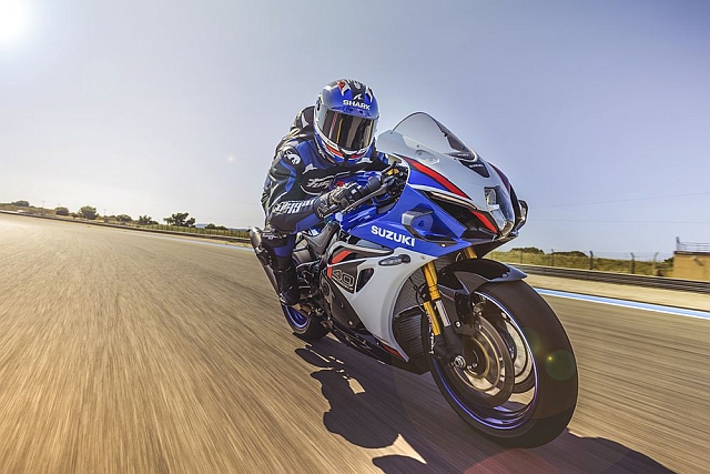 GSX-R1000R action.web