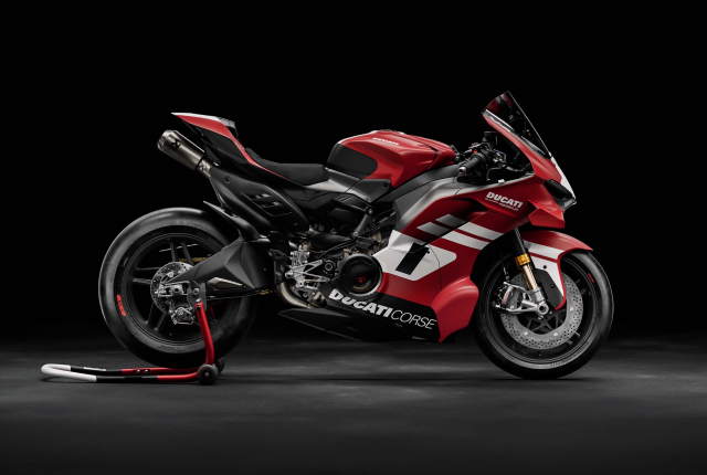 Ducati Superleggera V4 Centenario